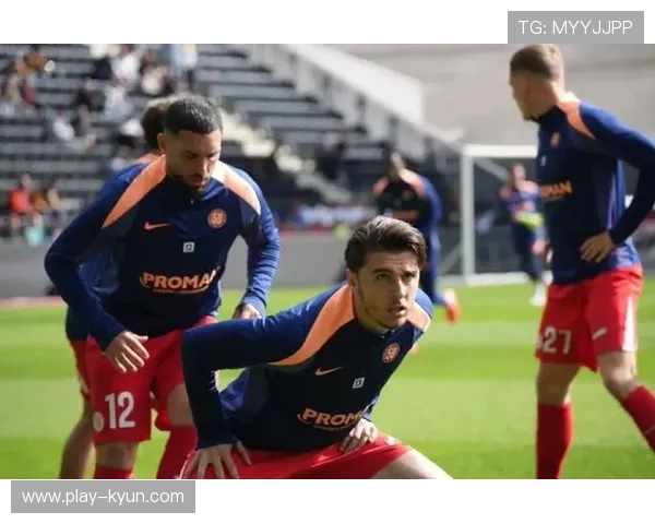 法甲半程格局颠覆，传统豪强与草根球队竞争白热化